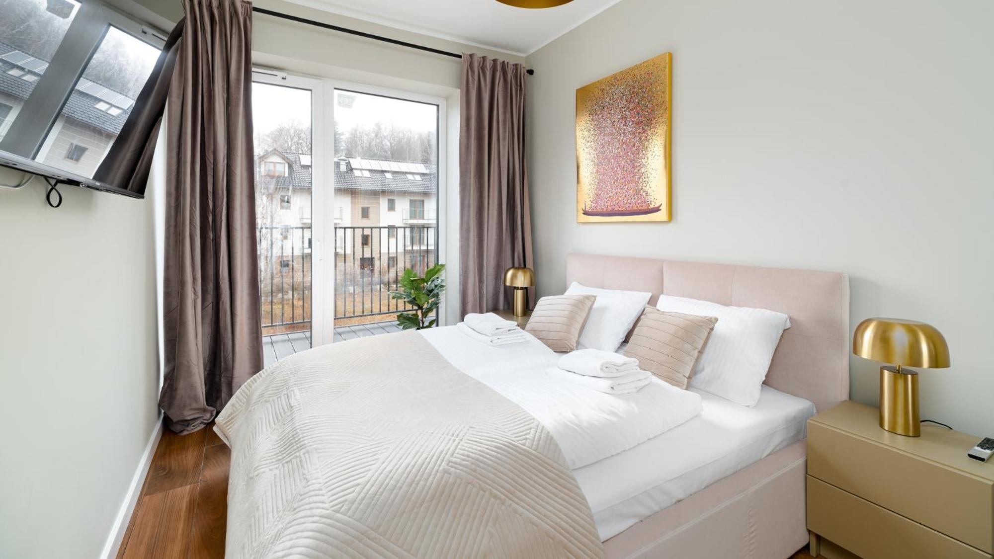 Apartamenty Sun & Snow Ostoja Parku Narodowego シクラルスカ・ポレンバ エクステリア 写真